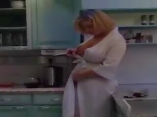 Minun äitipuoli sisään the keittiö varhainen aamu hotmoza: seksi elokuva 11 | xhamster