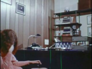 Yang psychiatrist 1971 - video penuh - mkx, lucah 13