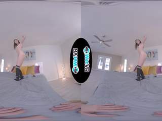 WETVR Tight Pink Pussy Lips Wraps around Big phallus in VR