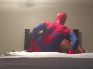 Itim spiderman fucks big-booty itim konsorte sa sex-tape