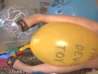 Angelas akys vaidina su balionai - 2, nemokamai xxx video b3