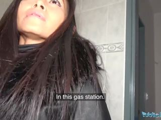 Công khai đại lý đáng kinh ngạc thái lan seductress fucked lược cứng trong randy gas trạm nhà vệ sinh quái