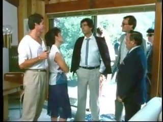 Slip в коприна - 1985, безплатно американски ххх филм d0